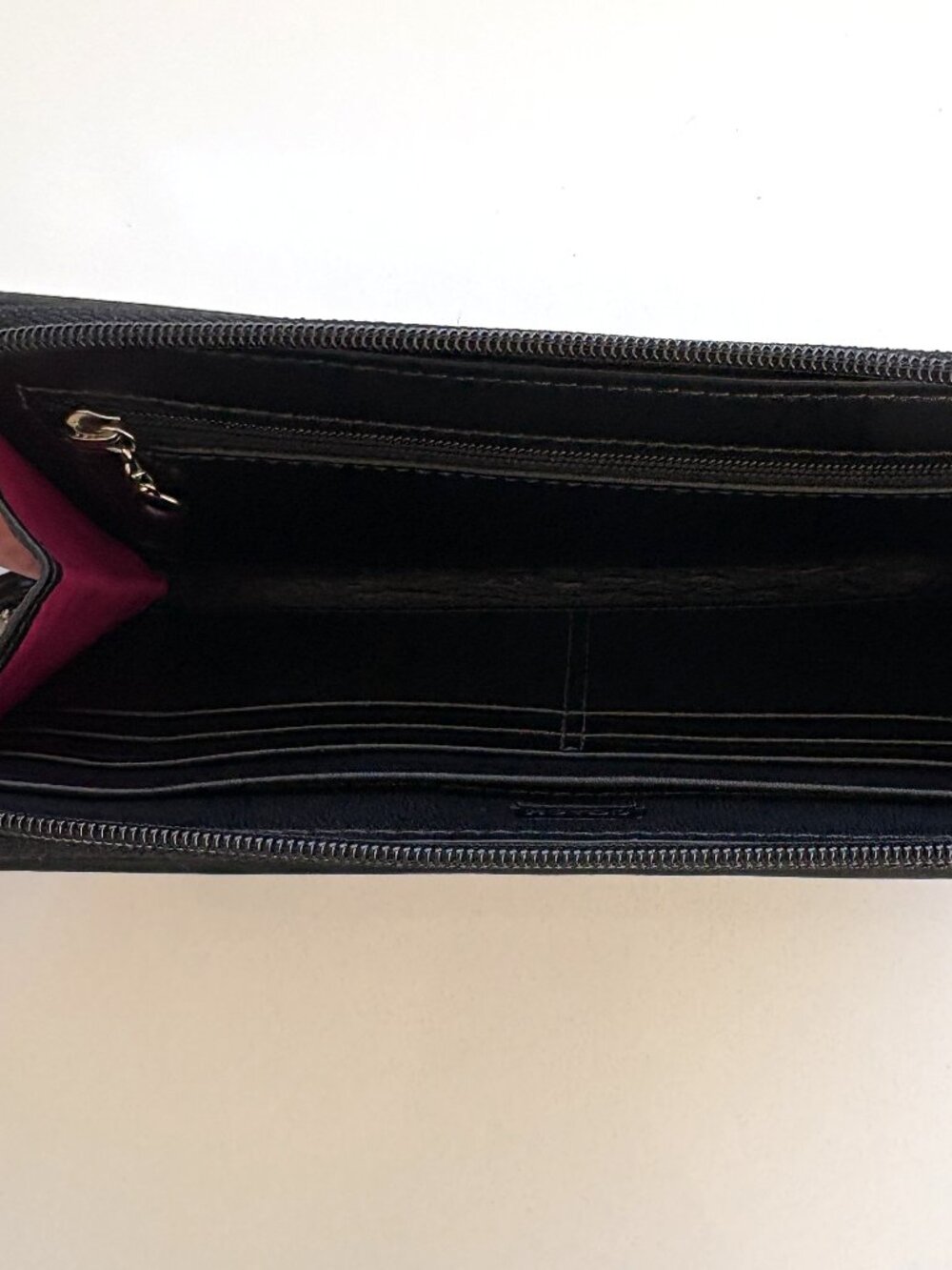 Coach Daisy Floral Graffiti Zip Wallet Large Wristlet 44977 Black & White NEW - Picture 4 of 8
